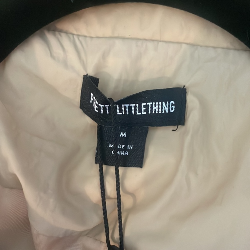 Pretty Little Things Puffer Jacket - Picture 3 of 4